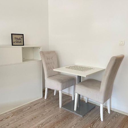 City Apartments モスタル エクステリア 写真