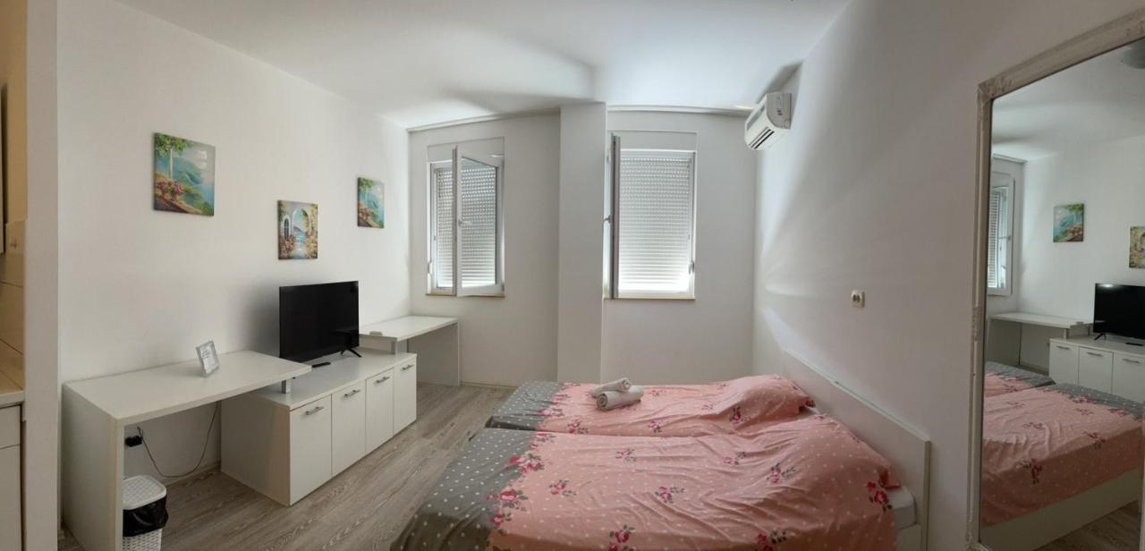 City Apartments モスタル エクステリア 写真